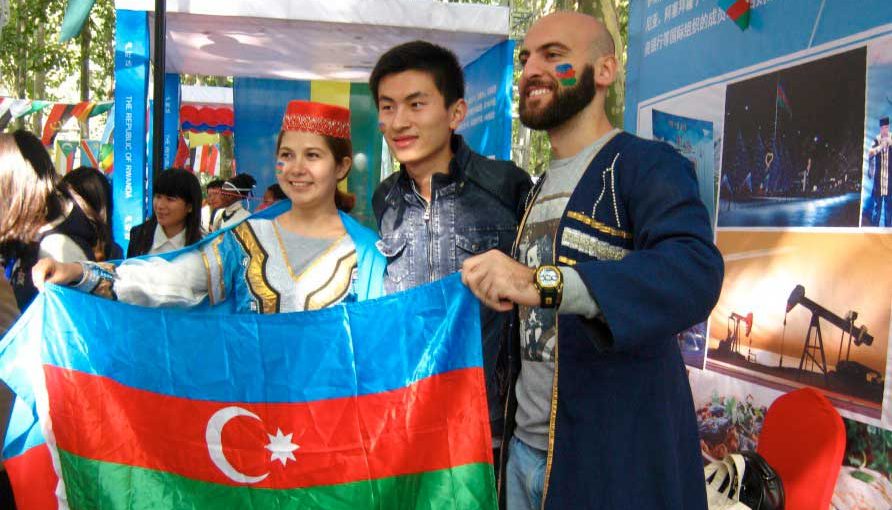 Обучение в Китае для азербайджанцев